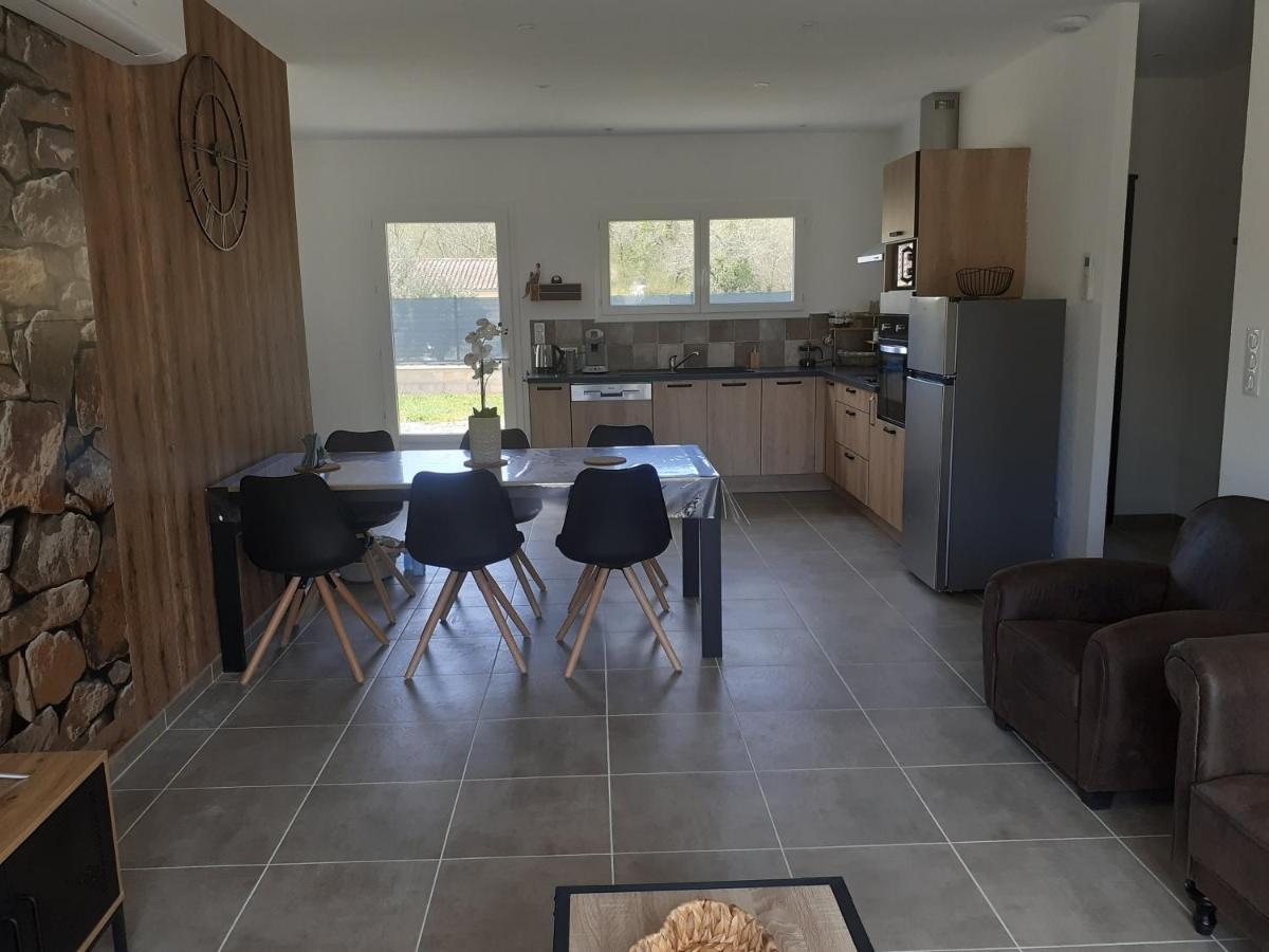 Les Locs Du Grazel Villa Ruoms Exteriör bild